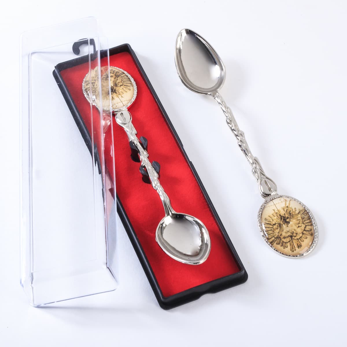 Cuillere-de-collection